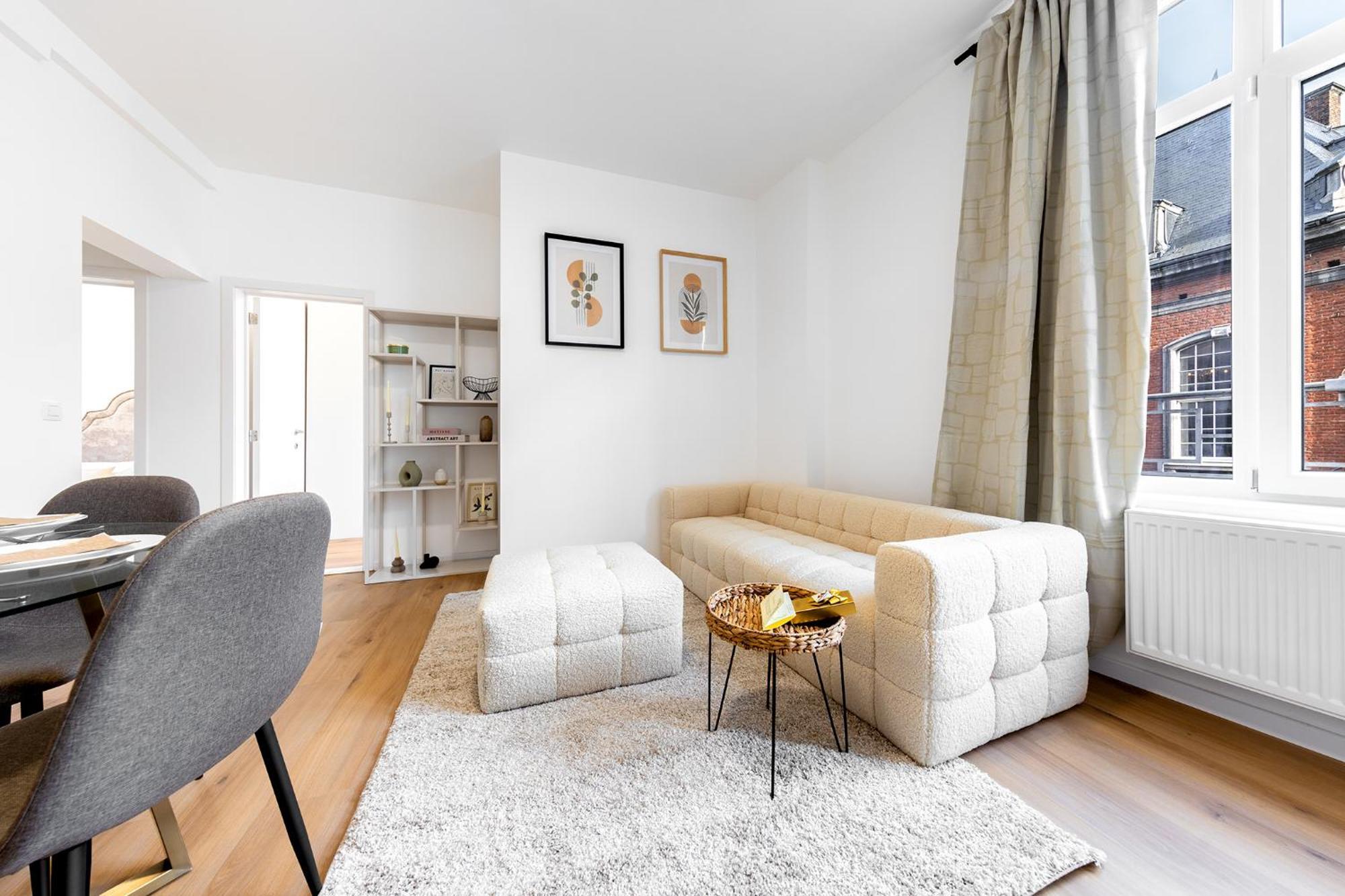 Appartement 3 Chambres นามูร์ ภายนอก รูปภาพ